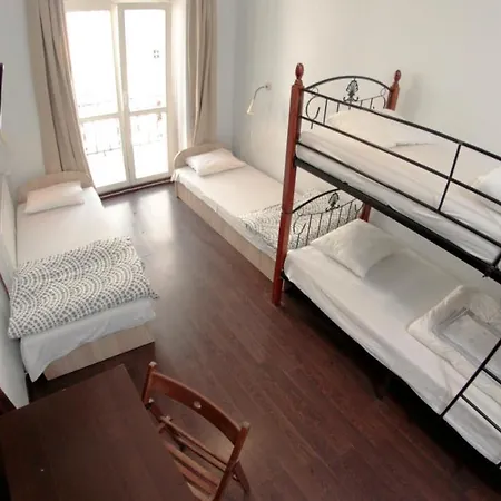 Хостел Pit Stop Познань