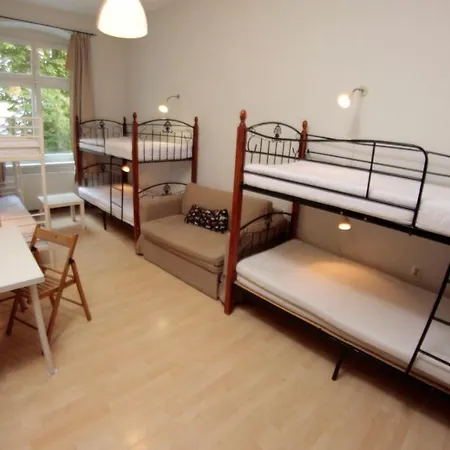 Pit Stop بوزنان