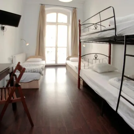 Pit Stop Hostel Poznan